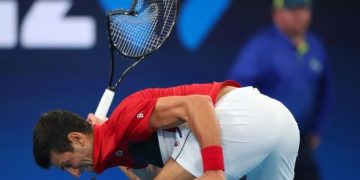 Novak Djokovic smashed his racquet after losing serve in the second set 1226974