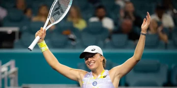 Top 10 players with most Grand Slam semifinals (Women)