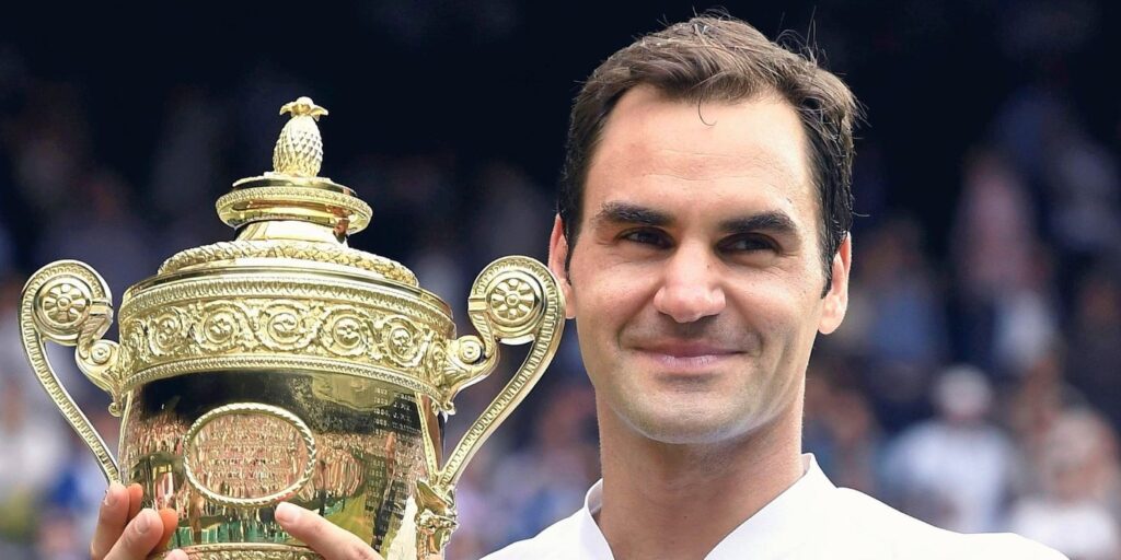 Roger Federer  with Wimbledon title